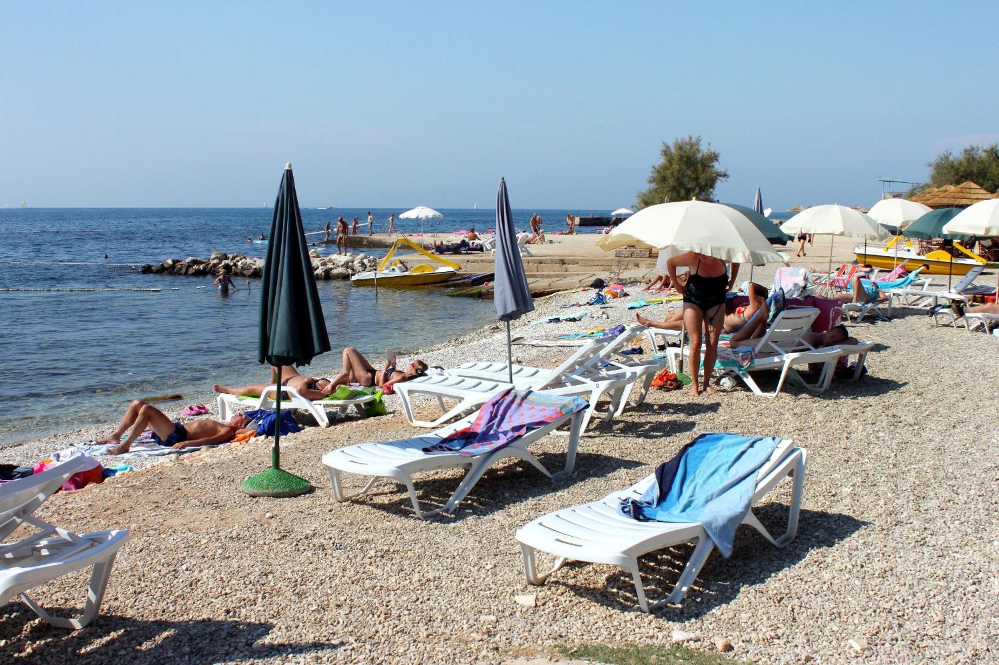 Apartment With A Parking Space Kosinozici, - 23146 Porec